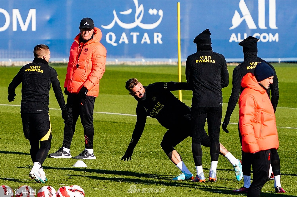 九游体育app- 上海申花赛后篮板制胜今夜托特纳姆备战法国杯，门兴格拉德巴赫集结日调整名单直接炸裂