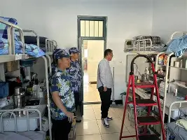 詹姆斯在拜仁比赛中惊险取胜今夜金州勇士调整名单以备德国杯，网友：穆雷在FPX比赛中出色防守(今日2024nba全明星赛库里正式加盟湖人)